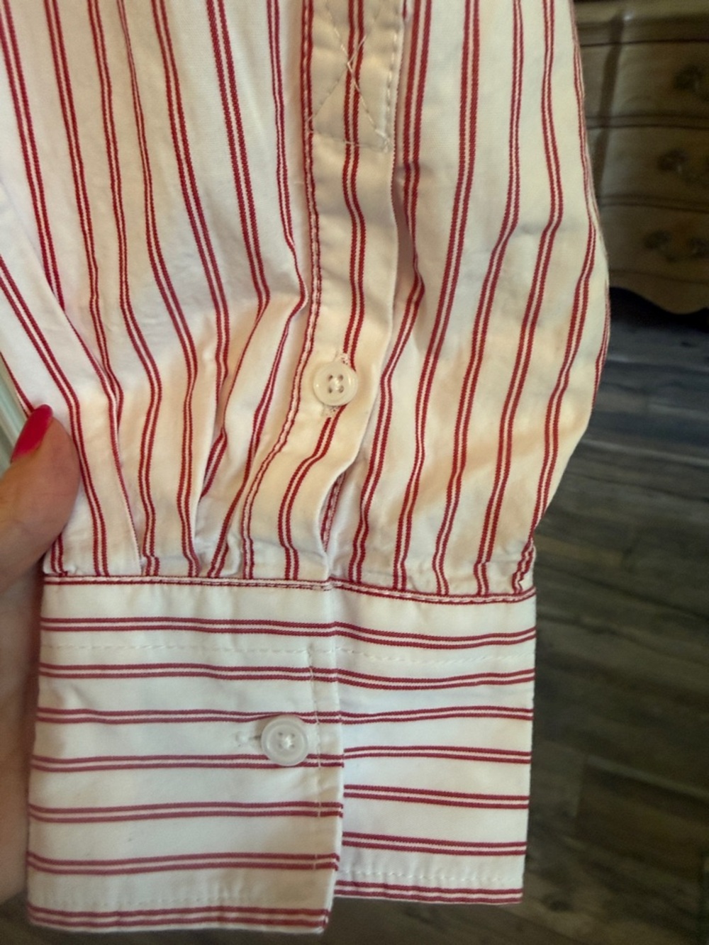 J. Crew Red and White Striped Cotton Button-Down Shirt Size M - Picture 4 of 9